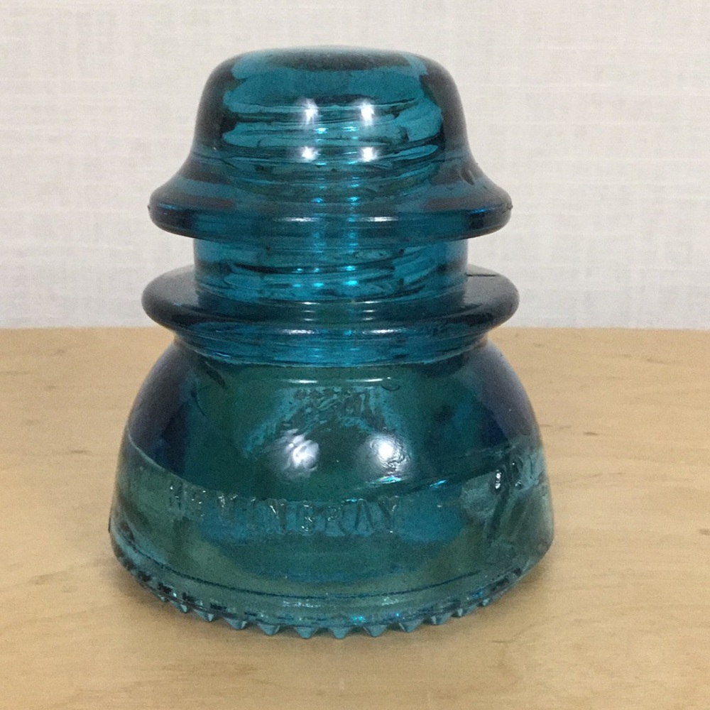 Hemingray #42 glass insulator - gorgeous accent!